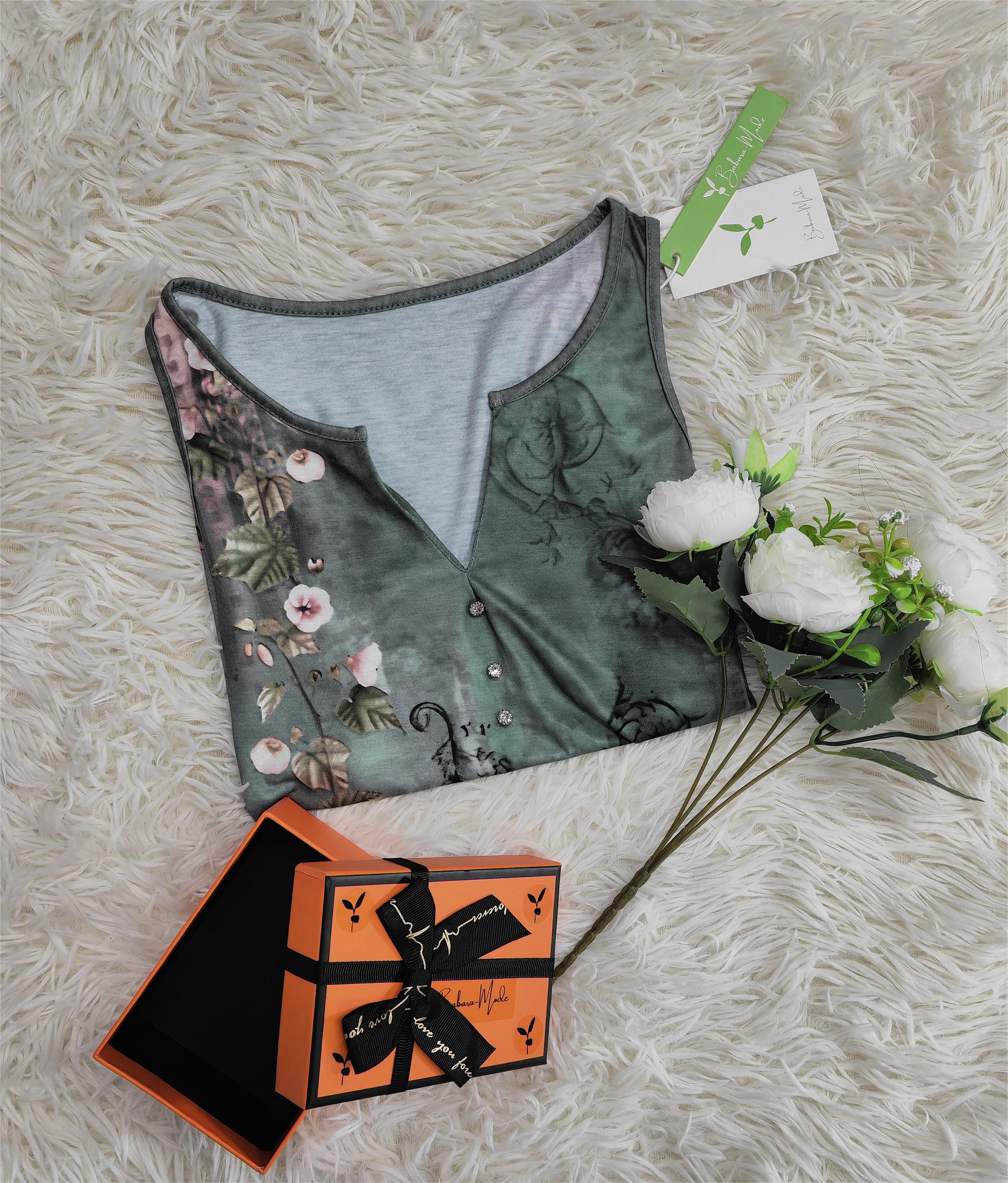 Bezrękawnik z kwiatowym wzorem akwarelowym