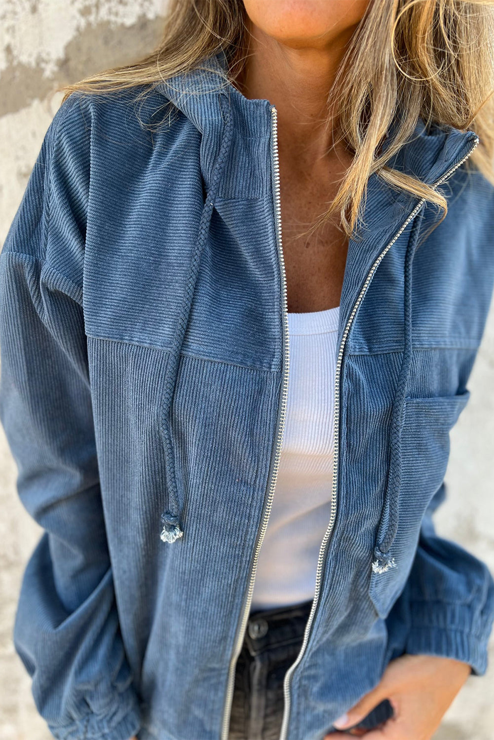 Bluza z Kapturem i Sznurkiem w Kolorze Turkusowym